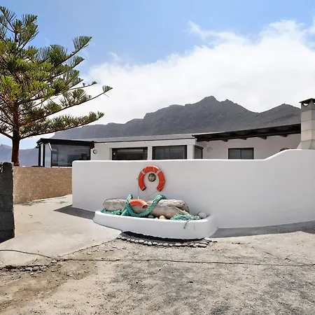 Famara, Lanzarote Feriehus